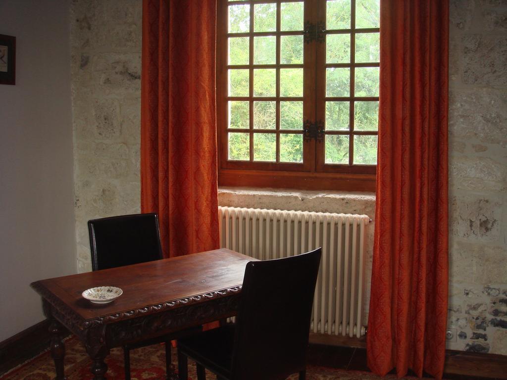 Manoir De La Guerie Panzió Ablon Szoba fotó