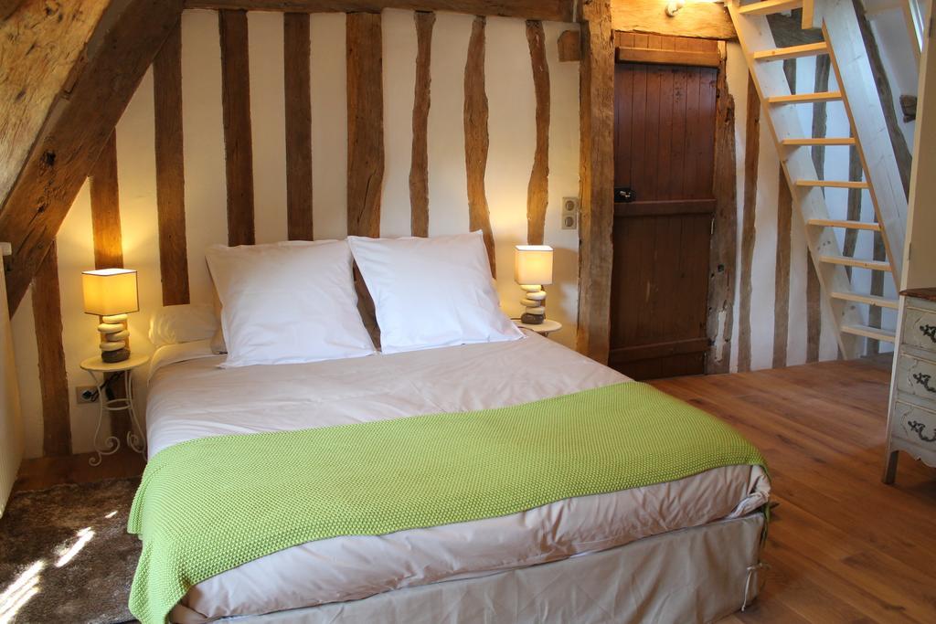Manoir De La Guerie Panzió Ablon Szoba fotó